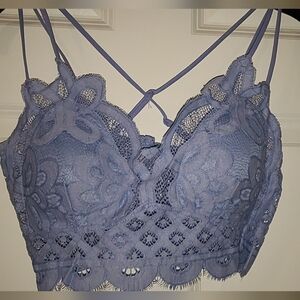 Zenana Outfitters Lace Bralette in Soft Blue